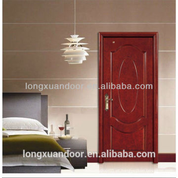 Interior do apartamento Porta Classic Wooden Doors Design